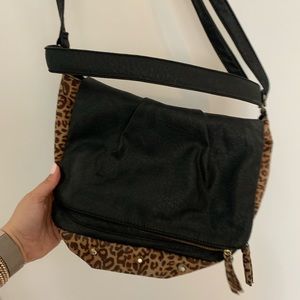 Black/cheetah crossbody purse
